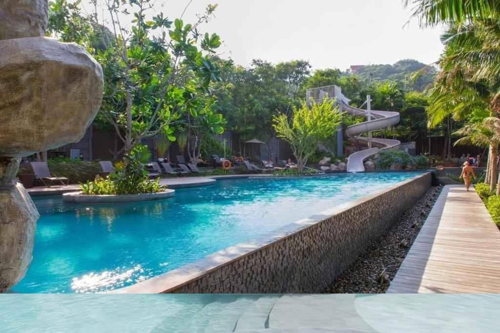 Sea View -High Floor 2 Bed Room Excellent Location Pattaya Exterior photo