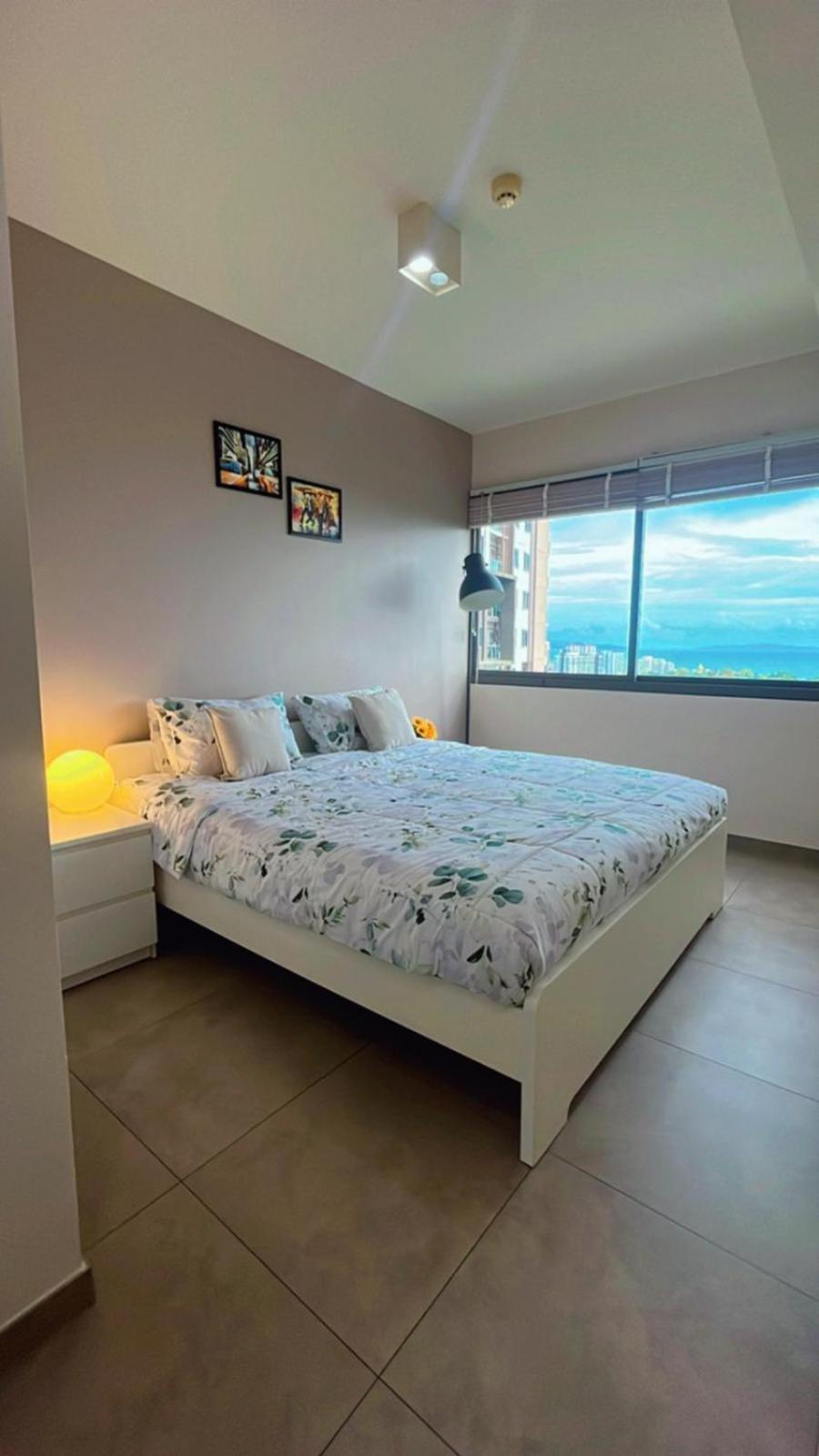Sea View -High Floor 2 Bed Room Excellent Location Pattaya Exterior photo